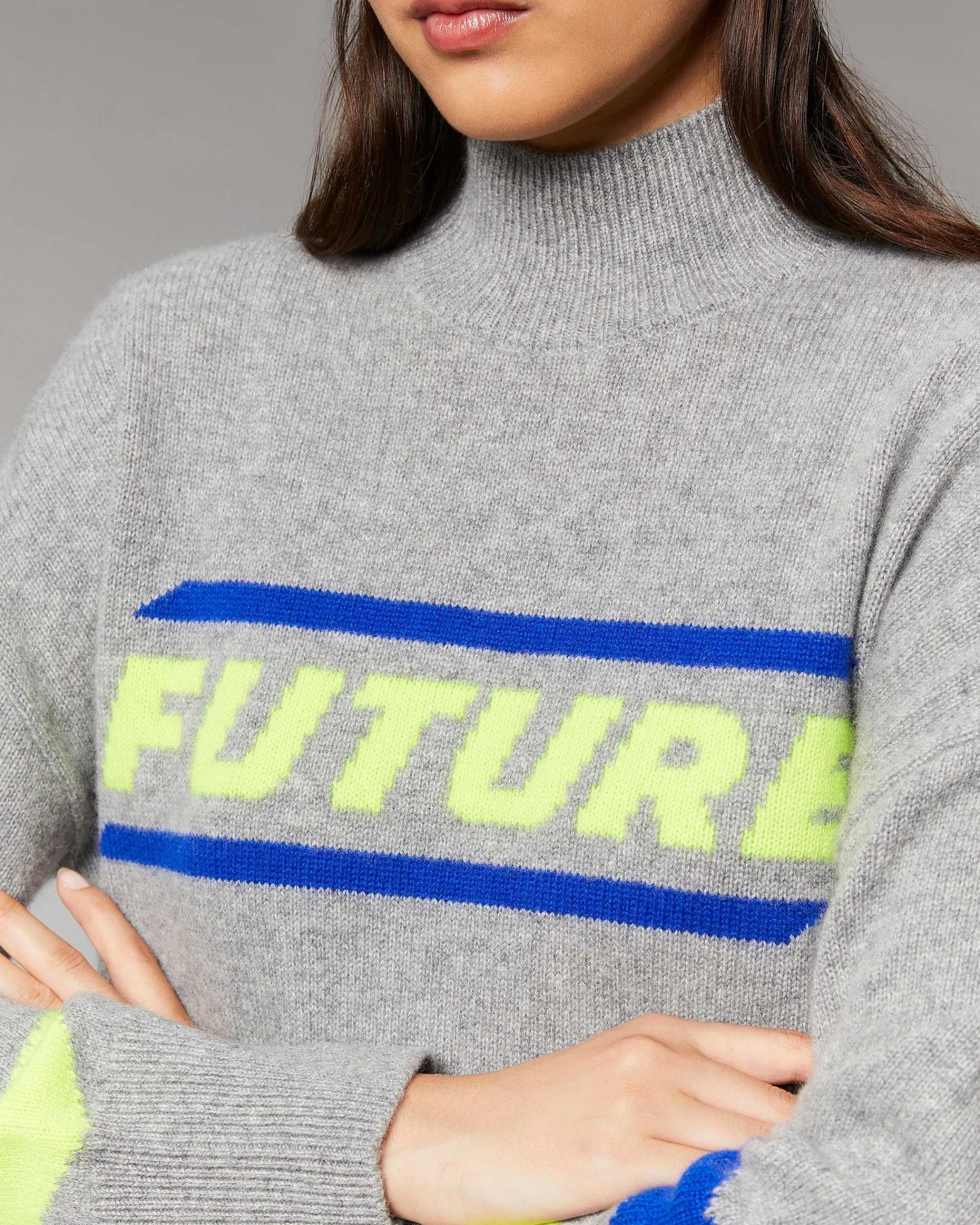 Pull Col Montant Future Et Bandes Manches*FROM FUTURE New