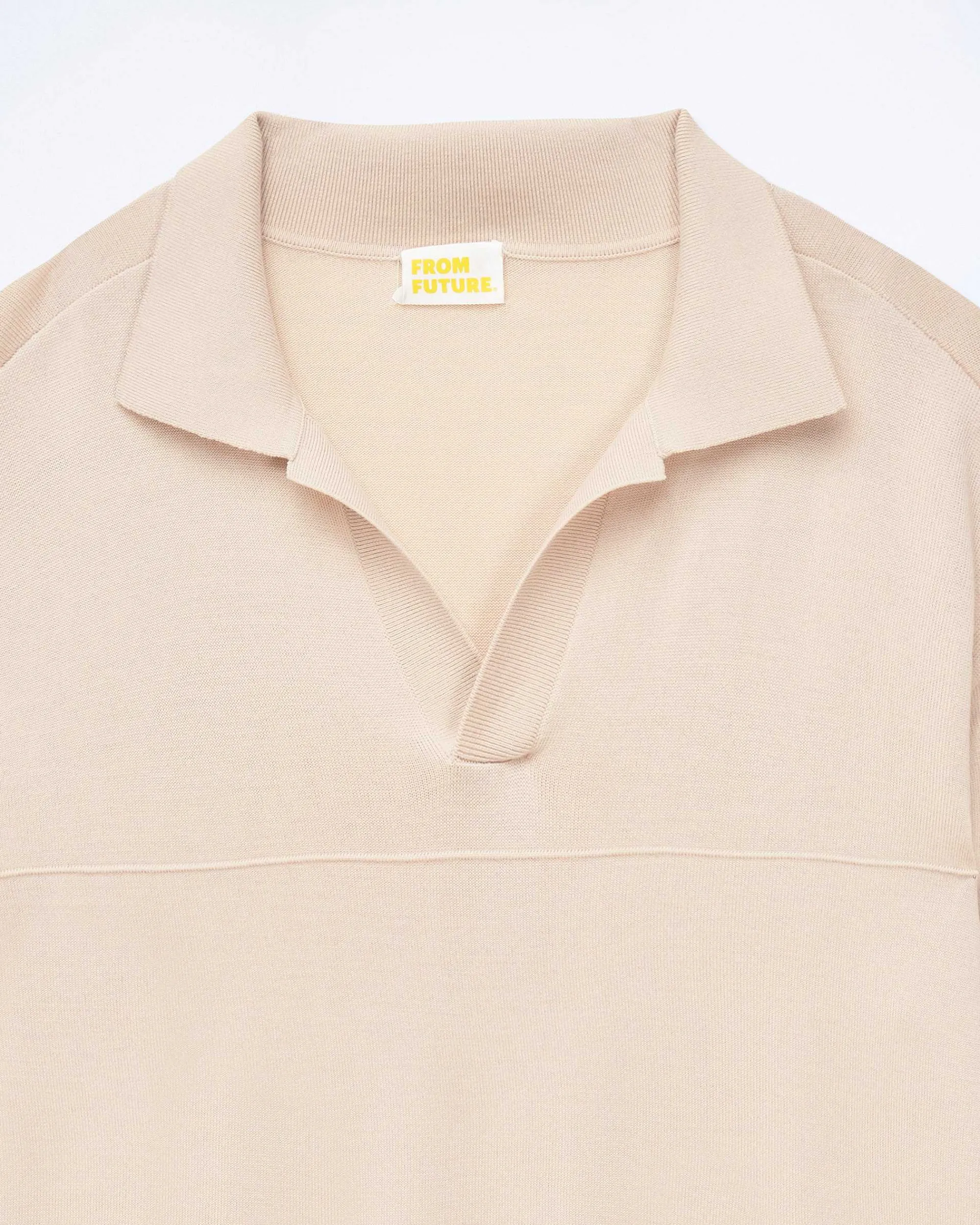 Pull Col Polo*FROM FUTURE New