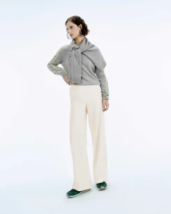 Pull Col Rond*FROM FUTURE New