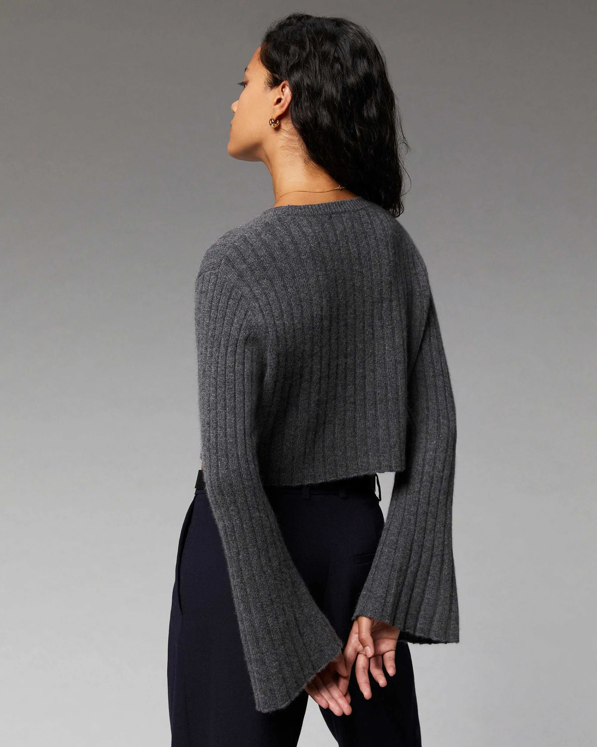 Pull Col Rond Court Manches Evasees*FROM FUTURE Online