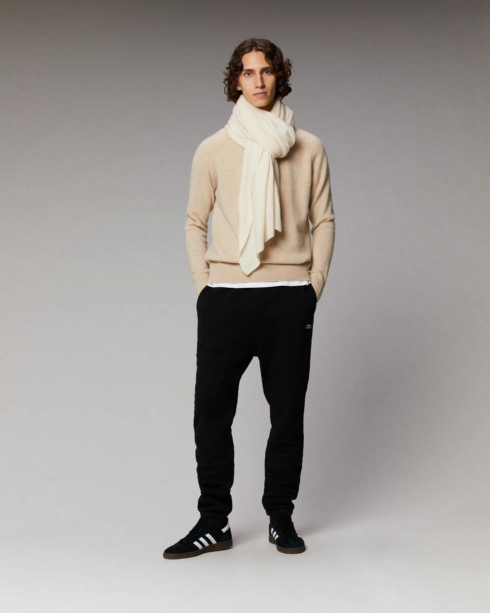 Pull Col Rond Raglan*FROM FUTURE