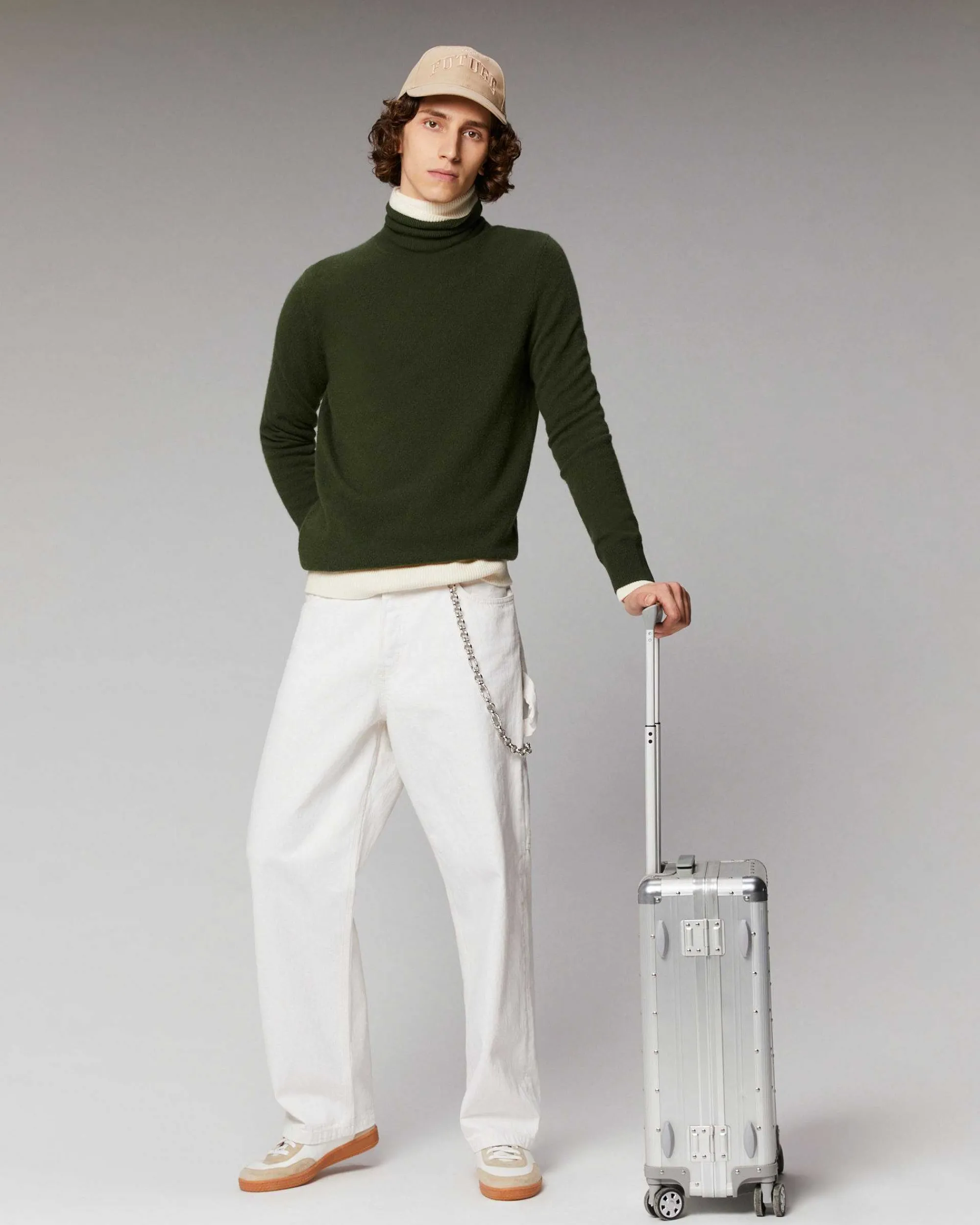 Pull Col Roule Basique*FROM FUTURE Outlet