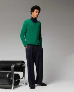 Pull Col V Basique*FROM FUTURE Discount