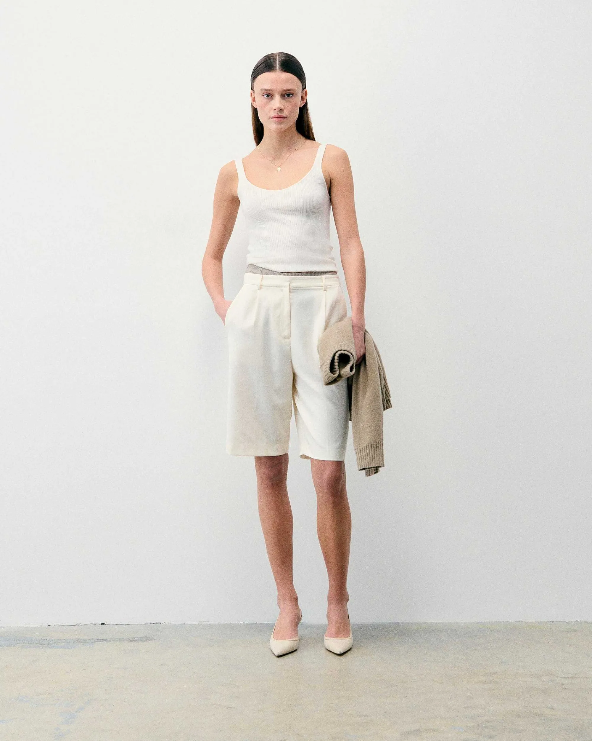 Short Bermuda*FROM FUTURE Best